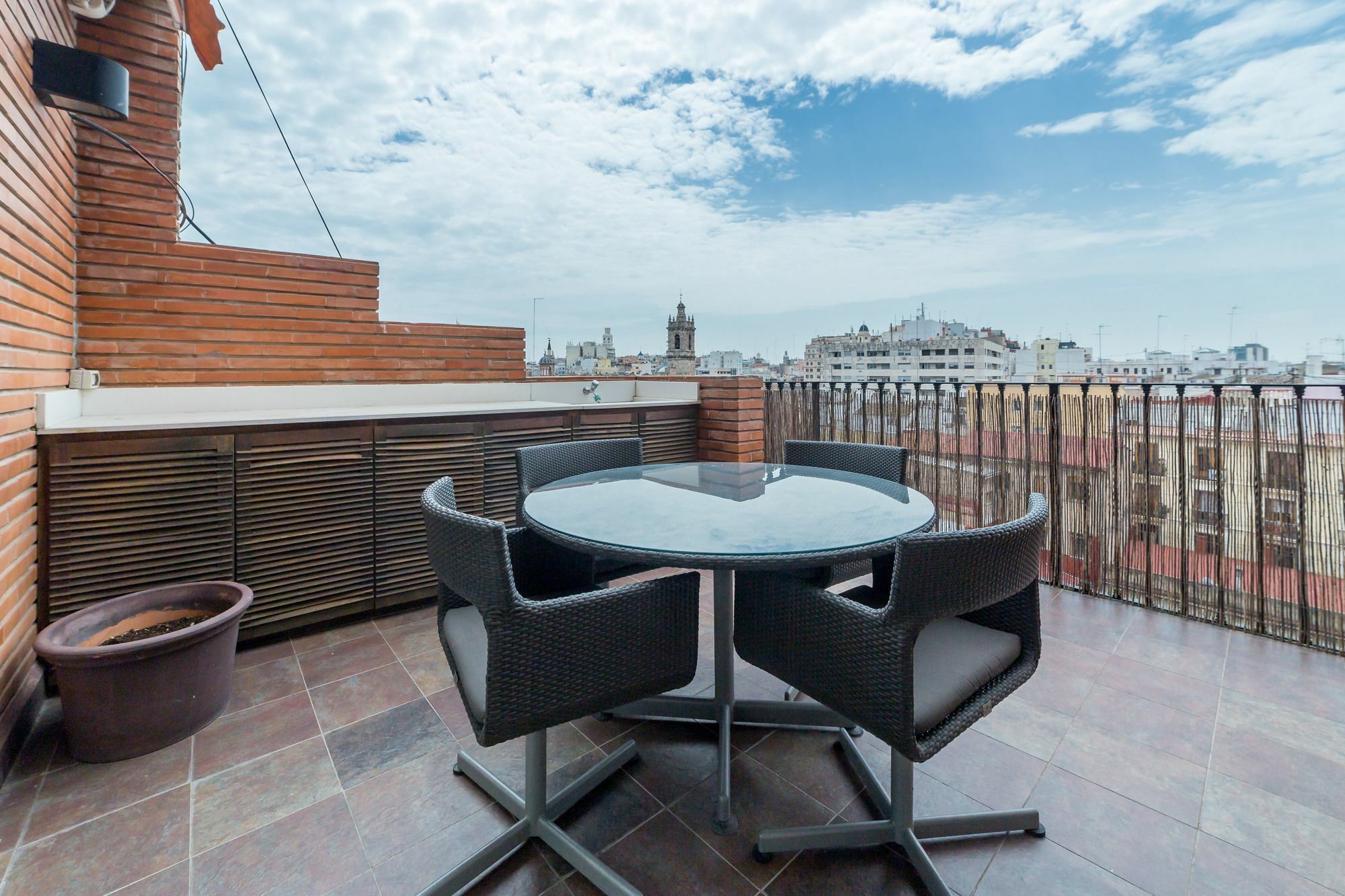 Travel Habitat Atico Ciutat Vella. Apartment Valencia Exterior photo