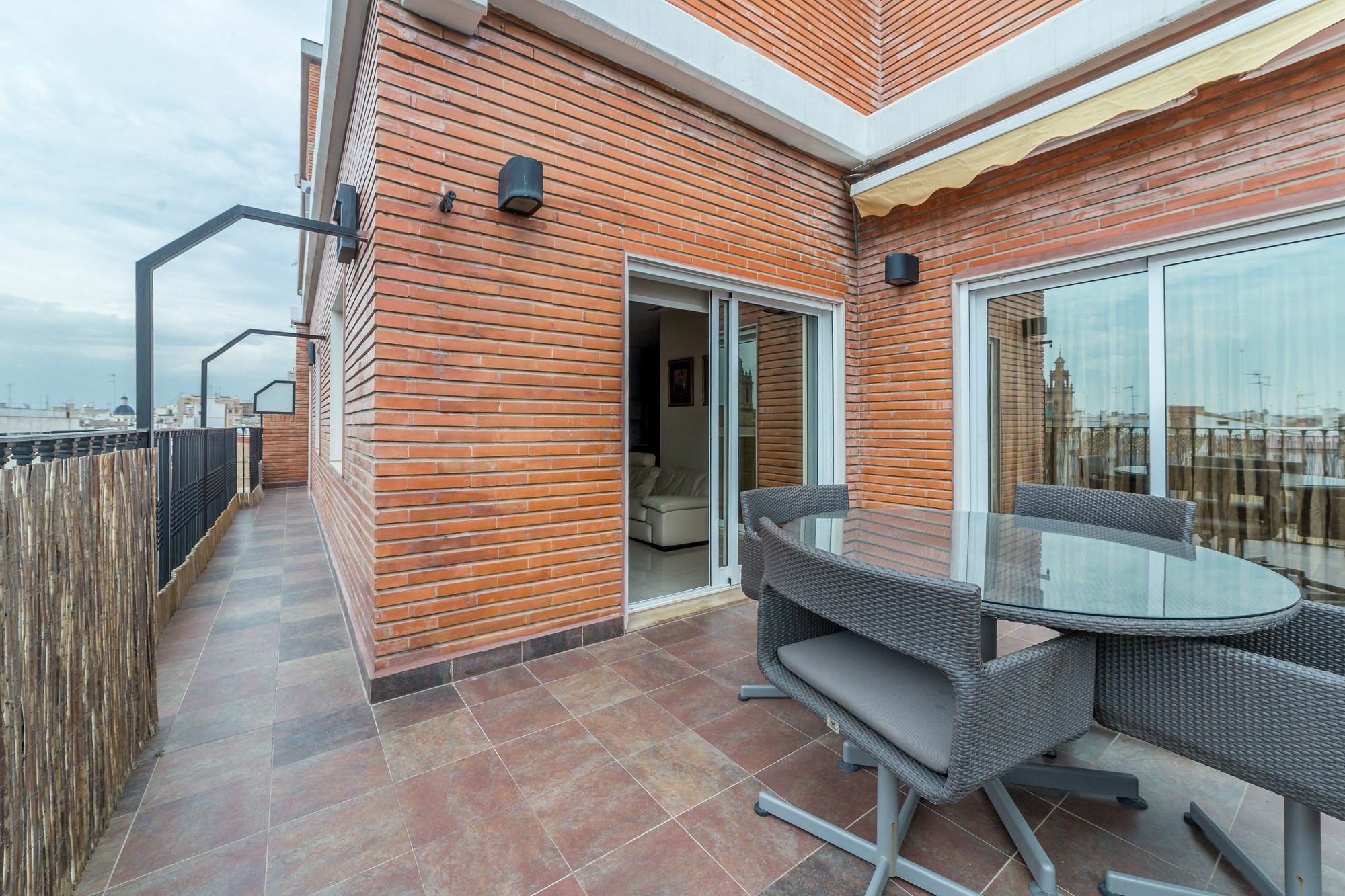 Travel Habitat Atico Ciutat Vella. Apartment Valencia Exterior photo